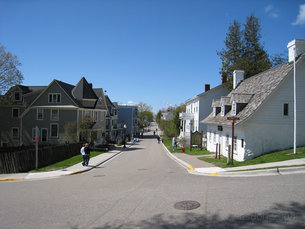 Mackinaw Island Area May 2008 0460.jpg - May 24 2008 a trip to Mackinac City for a 5 M race and a visit to Mackinac Island. A day to the UP, Paradise, Whitefish Point and Tahquamen Falls. This was followed by trips to Petoskey and Charlevoix.